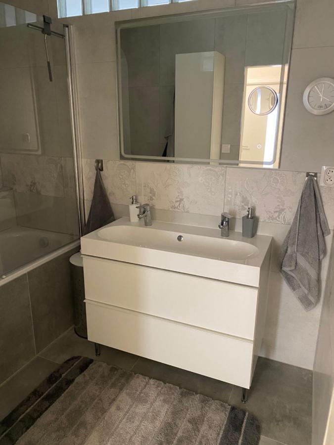Apartman Nitra Bagian luar foto