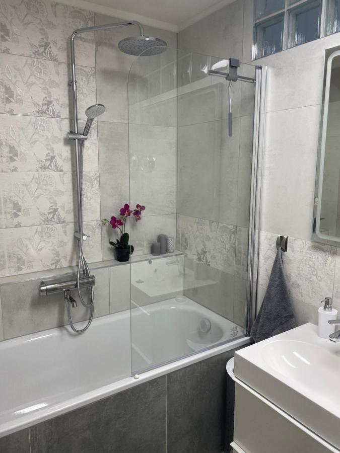Apartman Nitra Bagian luar foto